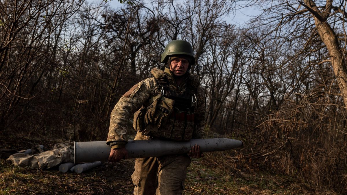 Ukrajinští vojáci vytvořili předmostí na levém břehu Dněpru, ohlásil Jermak